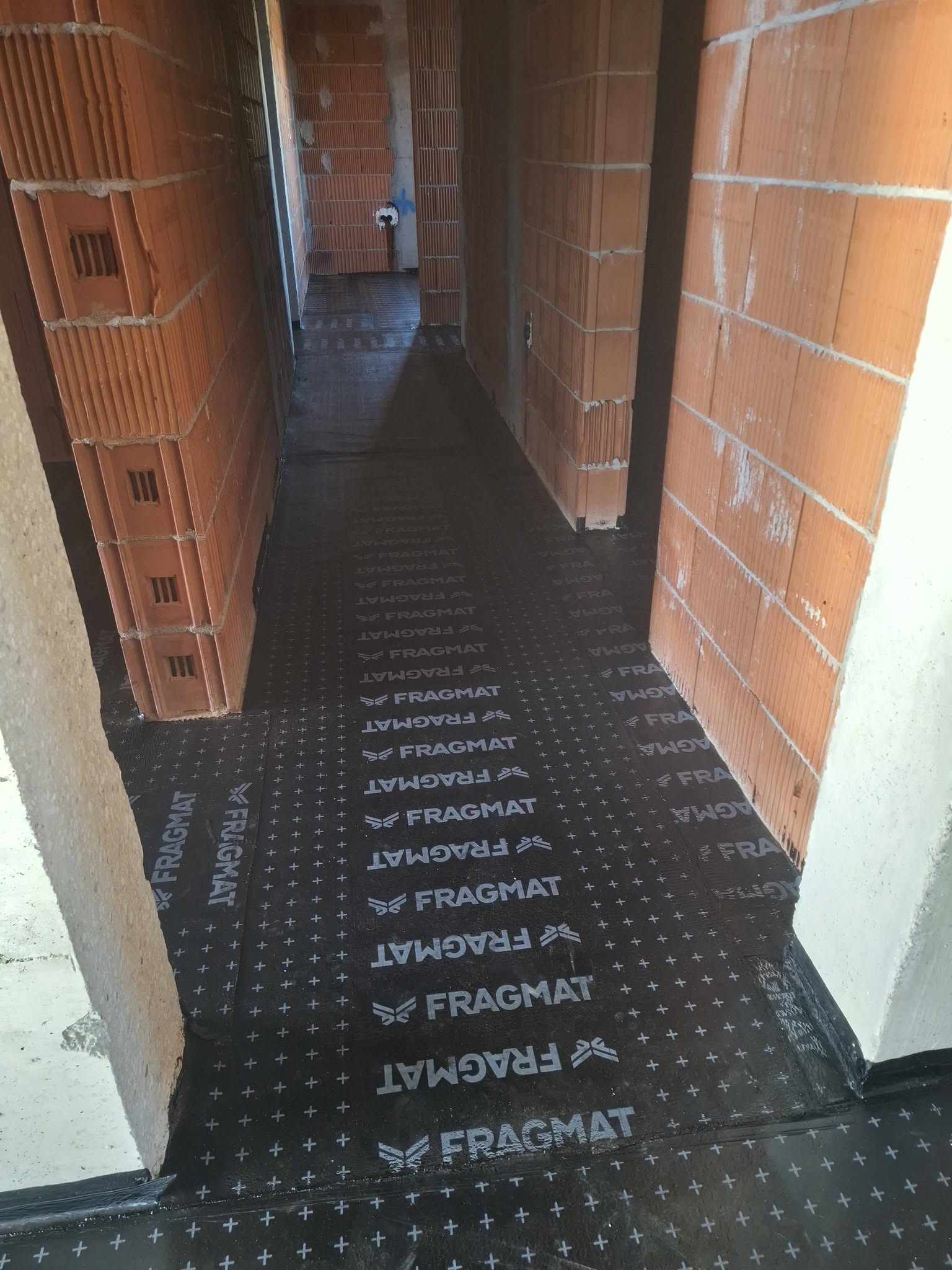 Izvedena hidroizolacija varenom ljepenkom na objektu